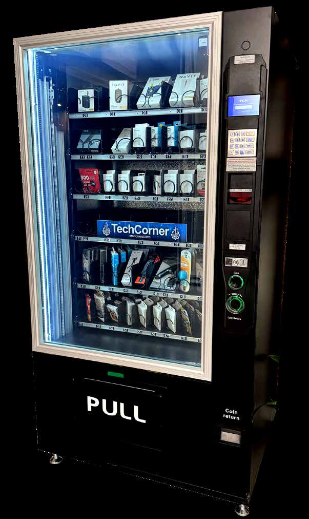Máquina vending TechCorner en funcionamiento